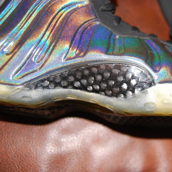 Nike Air Foamposite One Hologram 2015 (314996-900) Multi-Colored US Men's SIZE 9 - Picture 8 of 16